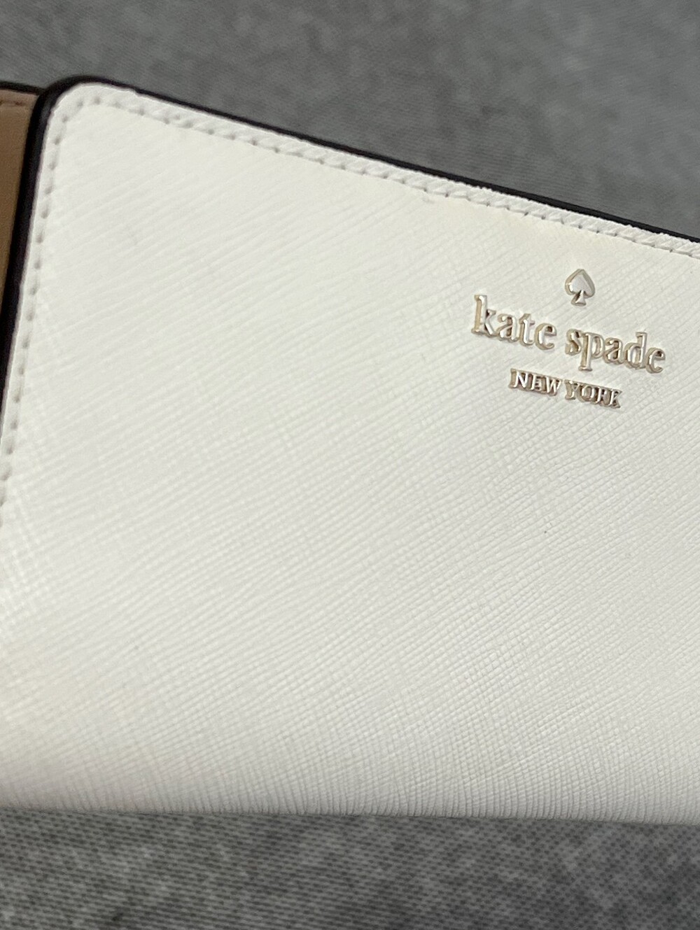 Pre Owned Kate Spade Large Slim Bifold Wallet Meringue - Picture 6 of 16
